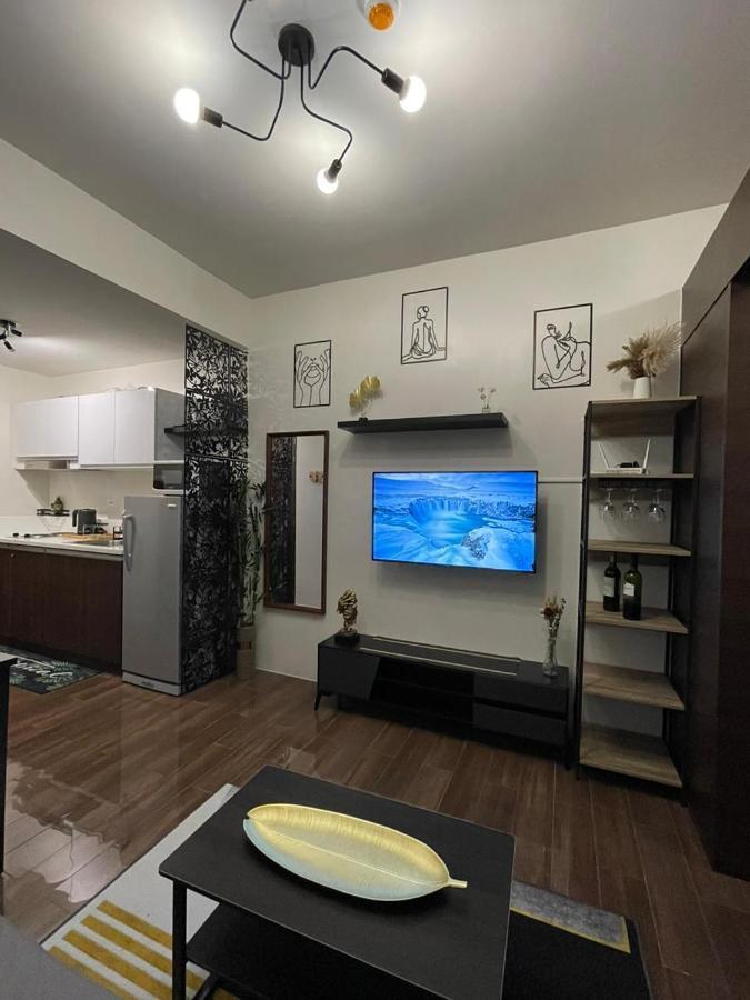 Amazing View Makati Elegant Flat 400Mb Internet Lägenhet Manila Exteriör bild