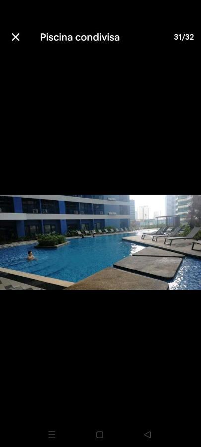 Amazing View Makati Elegant Flat 400Mb Internet Lägenhet Manila Exteriör bild